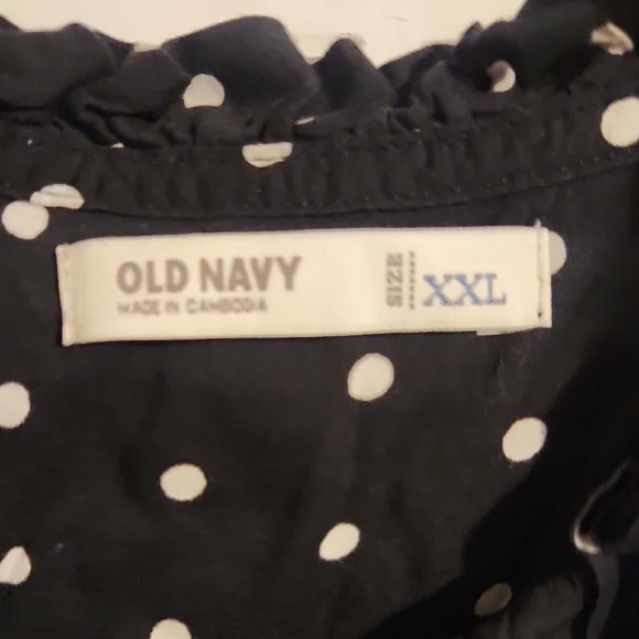 Black Polka Dot Sleeveless Top - Picture 2 of 2